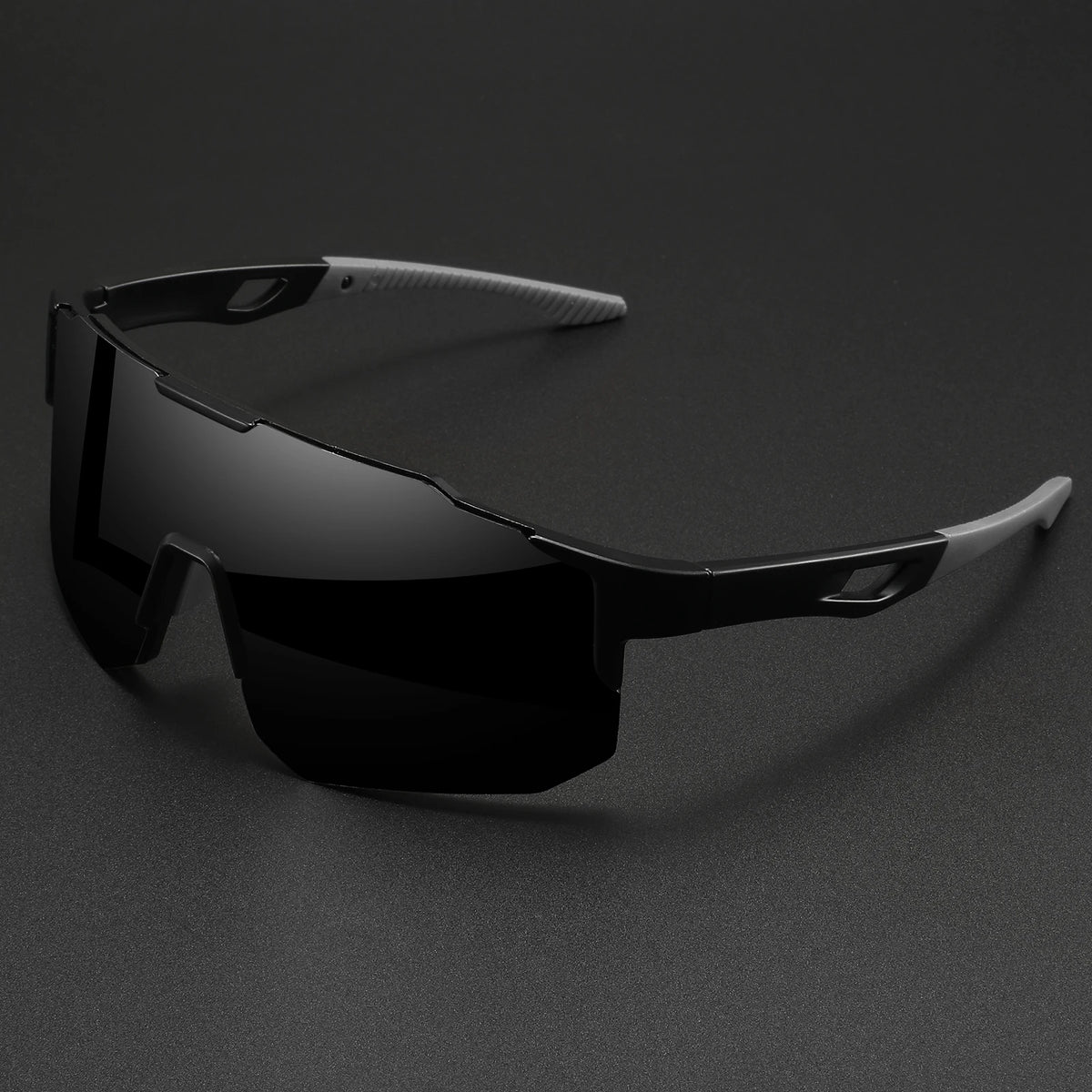-Lunettes de sport
-pour le cyclisme, la randonnée et les activités de plein air
