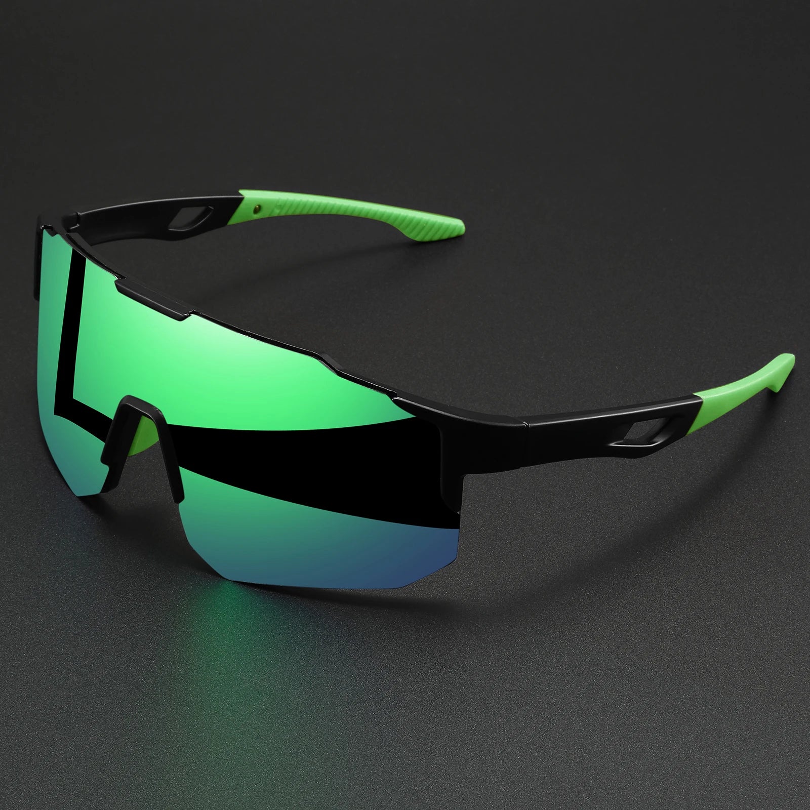 -Lunettes de sport
-pour le cyclisme, la randonnée et les activités de plein air