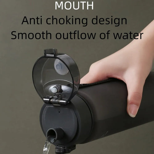 Gourde de sport , sans BPA et étanche, idéale pour les randonnées et les voyages ; 
modèle portable pour vos boissons préférées (400 ml / 560 ml)